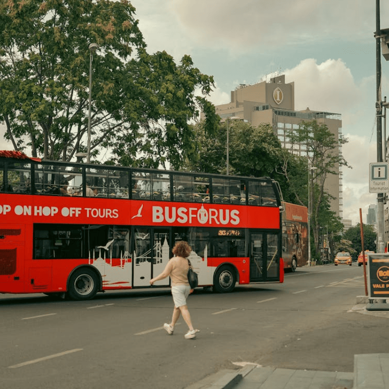 Hop On Hop Off London Bus